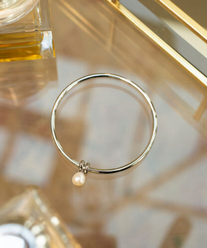 Claudia Bradby Essential Silver Pearl Bangle - Image 5