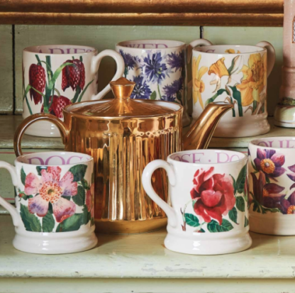 Emma Bridgewater Flowers Red Rose 1/2 Pint Mug - Image 6