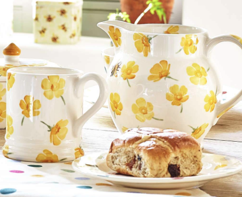 Emma Bridgewater Buttercup 1/2 Pint Mug-13983