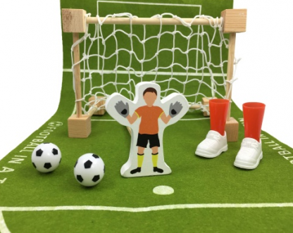 Gift in a tin - Football in a Tin - Image 4