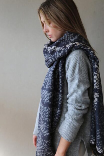 Tutti & Co Echo Scarf S296 - Image 3