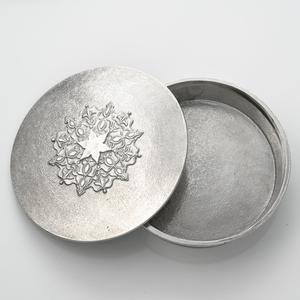 Lancaster & Gibbings MANDALA TRINKET BOX (MEDIUM)