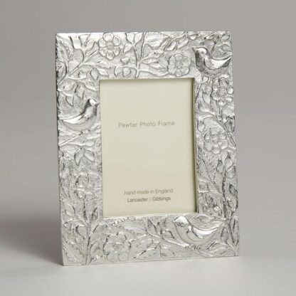 Lancaster & Gibbings Pewter BIRDS MINI PHOTO FRAME (LARGE)
