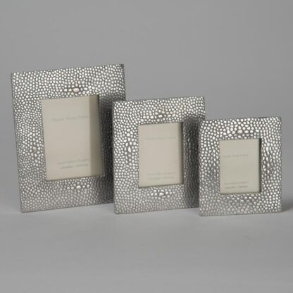 Lancaster & Gibbings Pewter SHAGREEN MINI PHOTO FRAME (LARGE) - Image 3