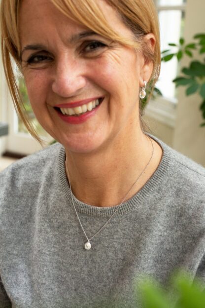 Claudia Bradby Honey bee charmed silver earrings - Image 2