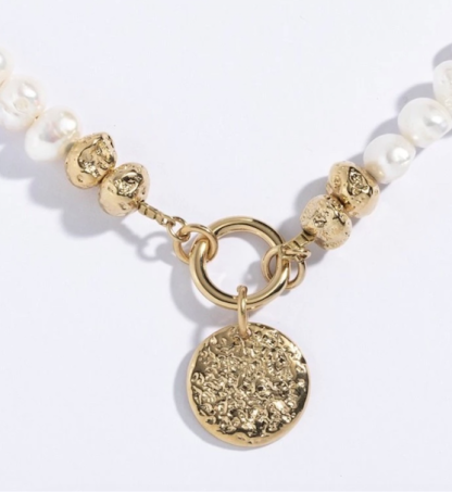 Danon Hestia Pearl and Gold Necklace - Image 2
