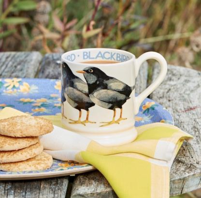 Emma Bridgewater Blackbird 1/2 Pint Mug - Image 2