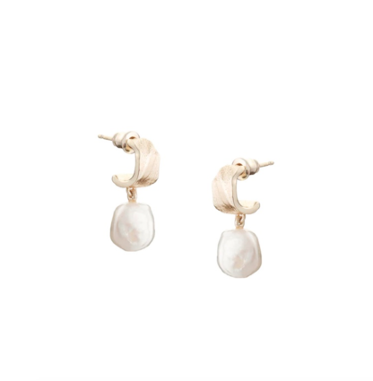 Tutti & Co Freshwater Pearl Earrings Gold - Image 4
