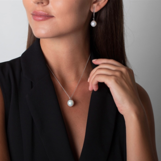 Claudia Bradby The Marilyn Single White Pearl Necklace