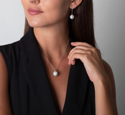 Claudia Bradby The Marilyn Single White Pearl Necklace