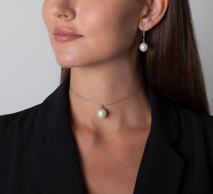 Claudia Bradby The Marilyn Single White Pearl Necklace - Image 4