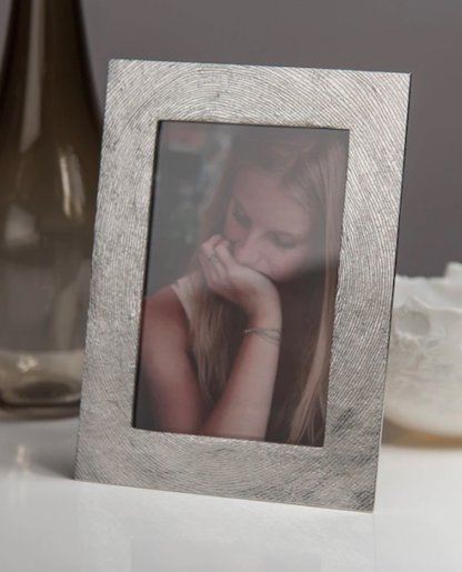 Lancaster & Gibbings Contours Frame 6"x 4" - Image 5