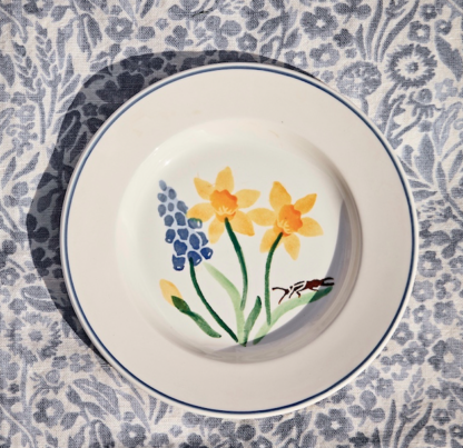 Emma Bridgewater Little Daffodils 6.5 Inch Plate - Image 2