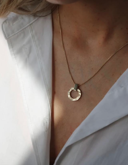 Tutti & Co Palm Necklace Gold (NE563G)