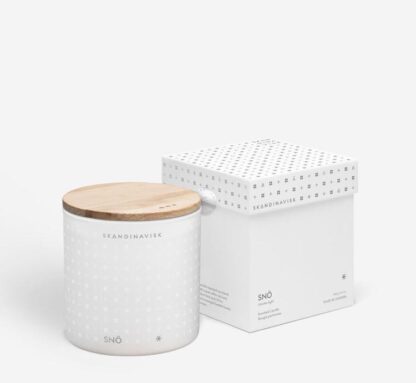 Skandinavisk 400g Scented Candle - SNO - Image 4