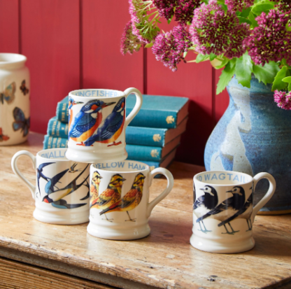 Emma Bridgewater Swallow 1/2 Pint Mug - Image 3