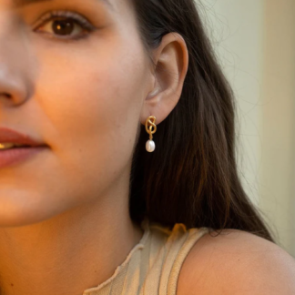 Claudia Bradby Medium Love Knot Pearl Drop Earring Gold