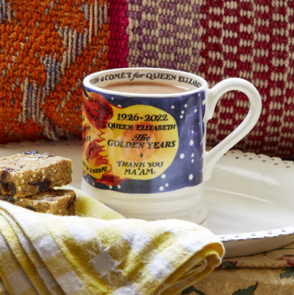 Emma Bridgewater Queen Elizabeth II Golden Years 1/2 Pint Mug - Image 6