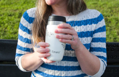 Ohelo White Bee Insulated Travel Mug