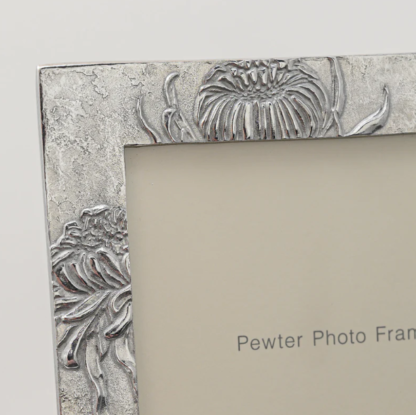 Lancaster & Gibbings Chrysanthemum Frame 6" x 4" - Image 3