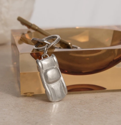 Lancaster & Gibbings Pewter Key Ring Car - Image 2