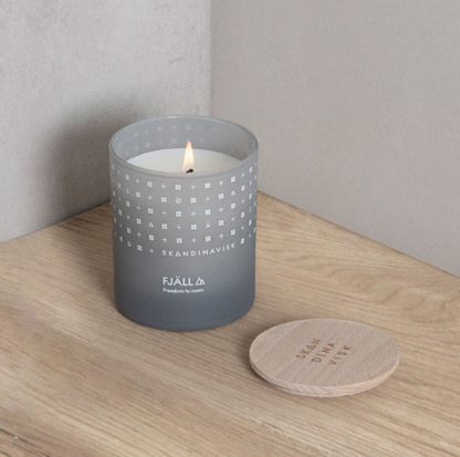 Skandinavisk FJALL 200g Scented Candle - Image 4