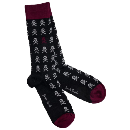 Swole Panda BLACK SKULL BAMBOO SOCKS 7-11