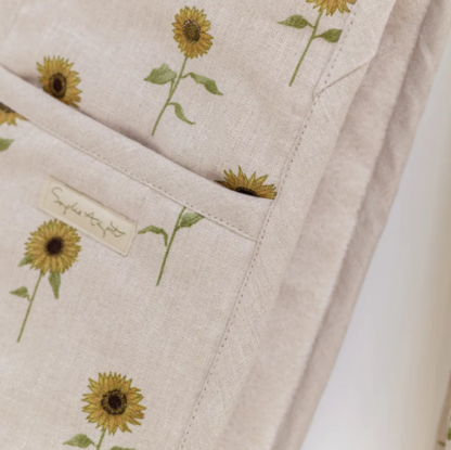Sophie Allport Sunflower Linen Double Oven Glove - Image 3