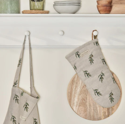 Sophie Allport Olive Linen Oven Mitt - Image 3