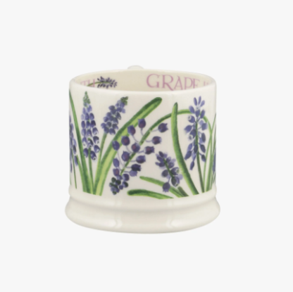 Emma Bridgewater Grape Hyacinths Small Mug - Image 4