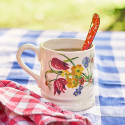 Emma Bridgewater Wildflowers Mug 1/2 Pint Mug - Image 6