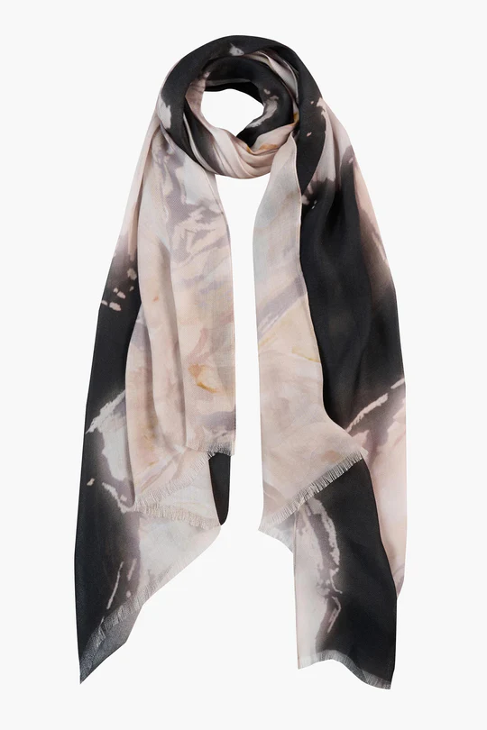 Tutti & Co Rest Scarf at Gifted Boston Spa Photo