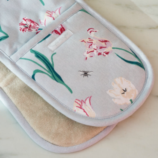 Sophie Allport at Gifted Boston Spa - Tulips double oven glove close up product photo
