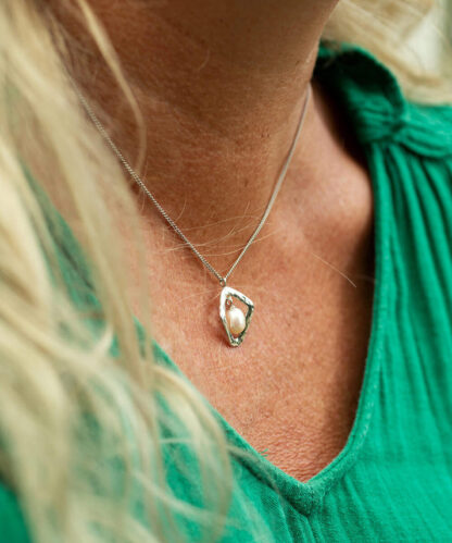 Claudia Bradby Thalassa Silver Pearl Pendant Necklace - Image 3