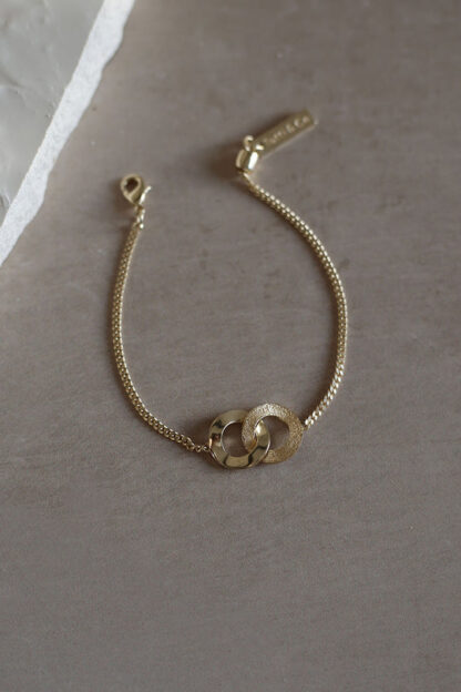 Tutti & Co Unity Bracelet Gold (BR640G) - Image 3