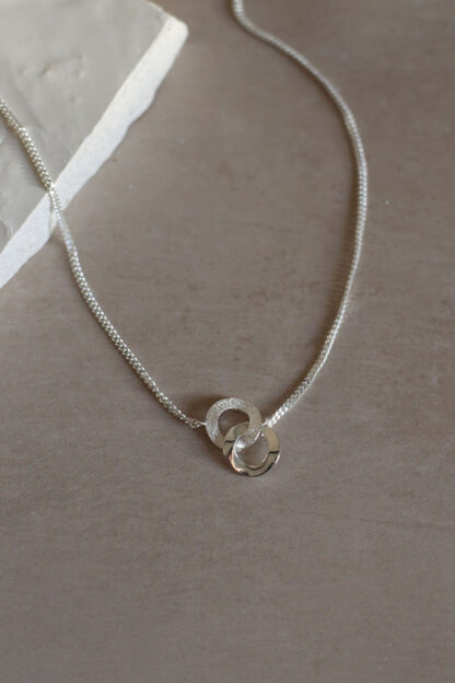 Tutti & Co Unity Necklace Silver (NE694S) - Image 4