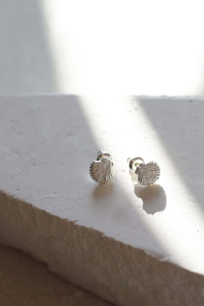 Tutti & Co Shell Earrings Silver (EA608S) - Image 2