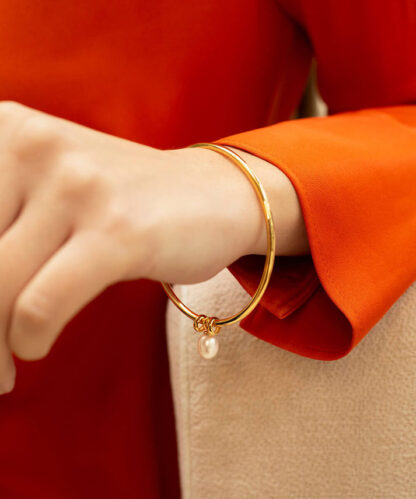 Claudia Bradby Essential Gold Pearl Bangle