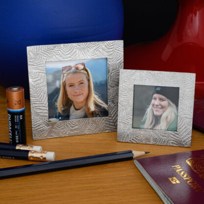 Lancaster & Gibbings Pewter FOXWORTHY MINI PHOTO FRAME (SMALL) - Image 3