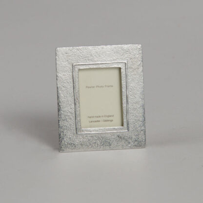 Lancaster & Gibbings Pewter RAISED LINE MINI PHOTO FRAME (SMALL)