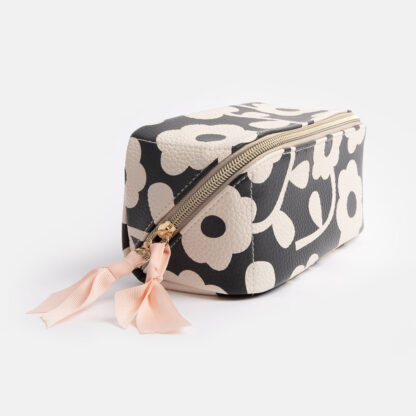 Caroline Gardener Mono Floral Flat Lay Cosmetic Bag - Image 3
