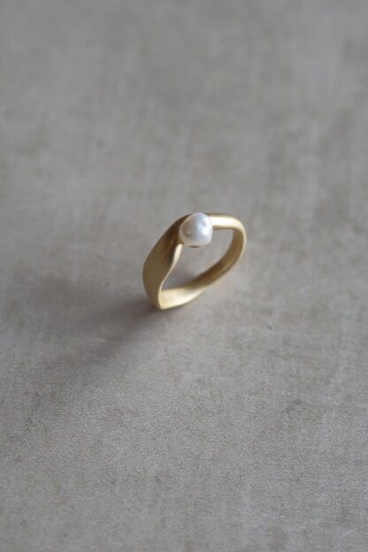 Tutti & Co Tranquil Ring Gold (RN329G)