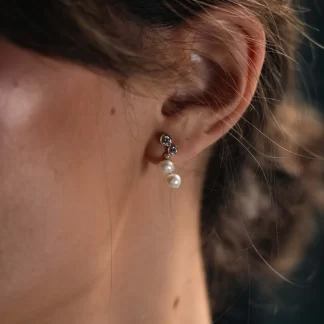 Tutti & Co Oyster Earrings Gold