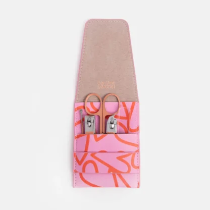 Caroline Gardener Pink Hearts Manicure Set - Image 2