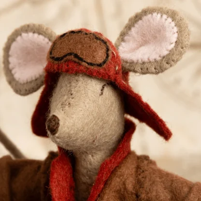 Corinne Lapierre Wool Mix Felt Craft Kit Little Mouse the Aviator - Image 2
