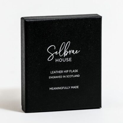 Selbrae House Golf Hip Flask - Image 3