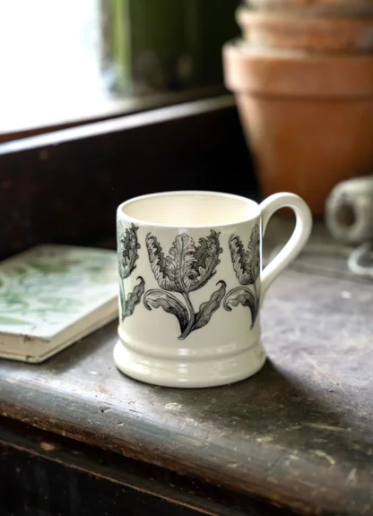 Emma Bridgewater at Gifted Boston Spa - Tulip - Half Pint Mug