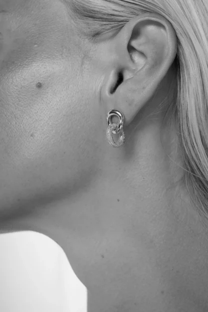 Tutti & Co Bind Earrings Silver - Image 4