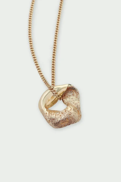 Tutti & Co Motion Necklace Gold - Image 5