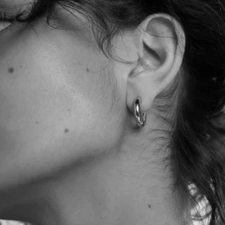 Tutti at Gifted Boston Spa - Earring Silver - Shade Medium